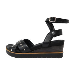 TINO BELLINI 貝里尼 歐洲進口 MJUS 歐美個性鉚釘繫帶厚底涼鞋FSOM011-1(黑色)