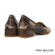 TINO BELLINI 貝里尼 巴西進口 蛇皮紋方頭低跟包鞋FWCT039-9(駝色)