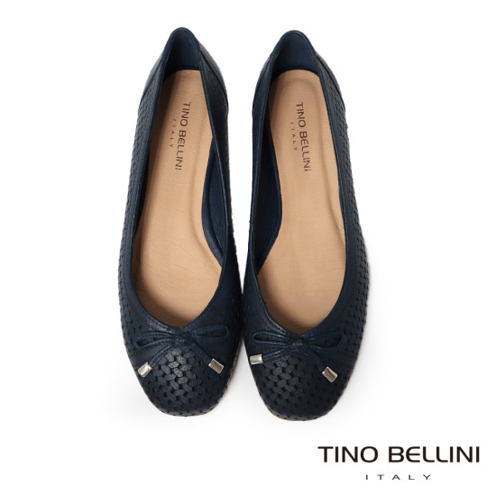 TINO BELLINI 貝里尼 巴西進口氣質鏤空雕刻編織造型透氣平底娃娃鞋FSBT026-4(藍色)