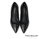 TINO BELLINI 貝里尼 巴西進口個性鉚釘跟鞋FSCT017-1(黑色)