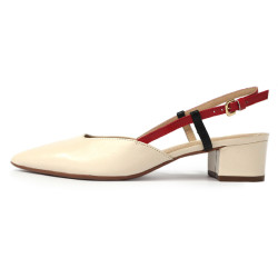 尖頭後釦帶粗跟鞋FS2T0005-3